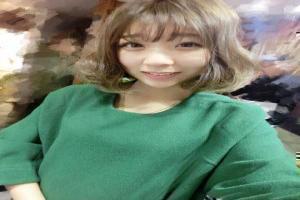 女配福妻超飒